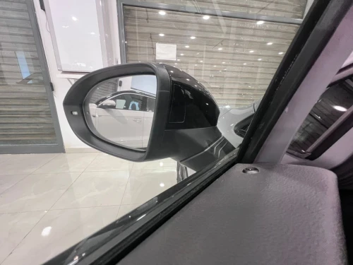 Volkswagen Golf 8 2025 R-Line