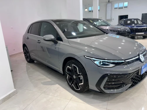Volkswagen Golf 8.5 2025 R Line