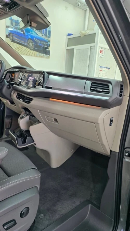 Volkswagen multivan 2025 