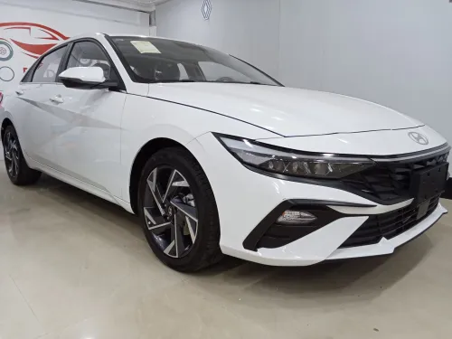 Hyundai ELENTRA 2025 