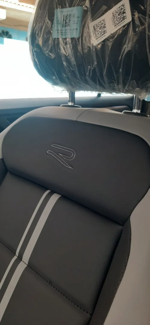 Volkswagen T-Roc 2025 R- Line Edition 