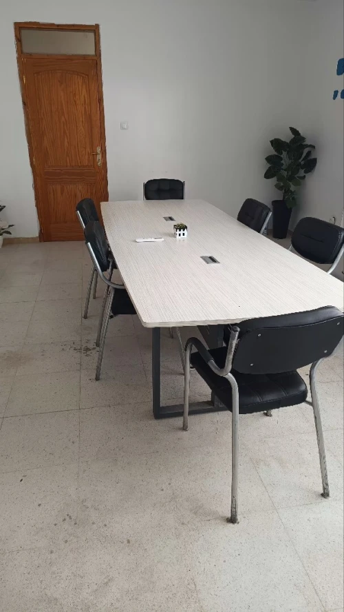Tables de Réunion Mellamine Avec Pietement Métallique