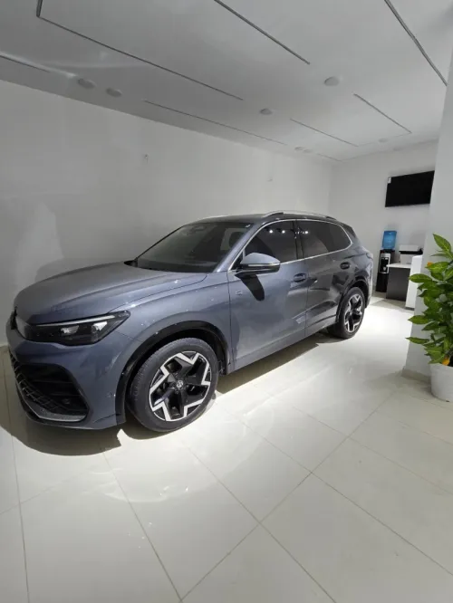 Volkswagen Tiguan 2025 R Lain