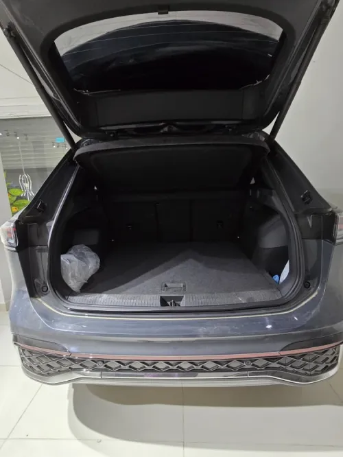 Volkswagen Tiguan 2025 R Lain