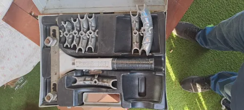  Cintreuse arbalète RIDGID 