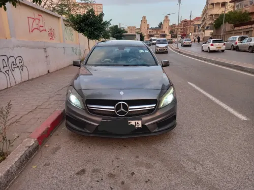 Mercedes Classe A 2015 45 AMG Pack Exclusif