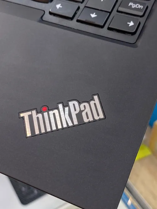 THINKPAD T14 Gen1 i5 10EME GENERATION 16G DDR4 256 SSD NVME 14 POUCES FHD