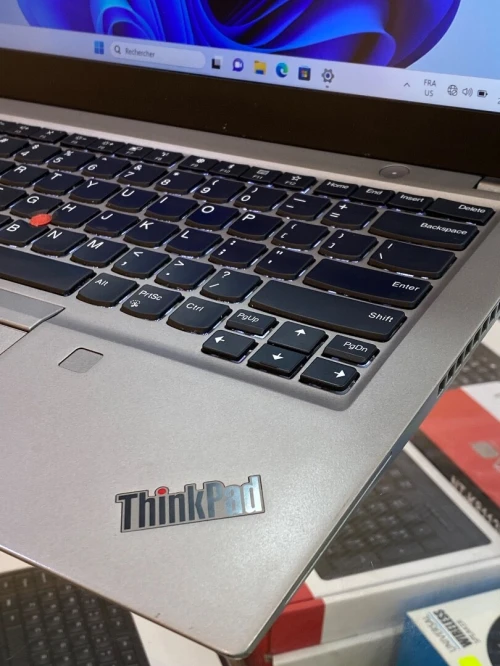 THINKPAD T490s SILVER i5 8EME GÉNÉRATION 16G DDR4 256 SSD NVME 14 POUCES FHD