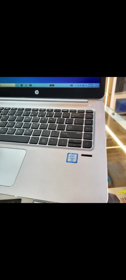 HP ELITEBOOK 1040 FOLIO G3 i7 6EME GENERATION 8G DDR4 256 SSD 14 POUCES FHD