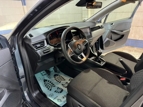 Renault Clio 5 boîte 6 2022 Buisness