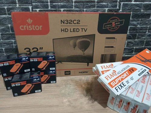 Téléviseur Cristor 32 + Support + Démo Géant RS8 Evo