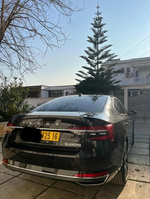 Skoda Superb 2025 