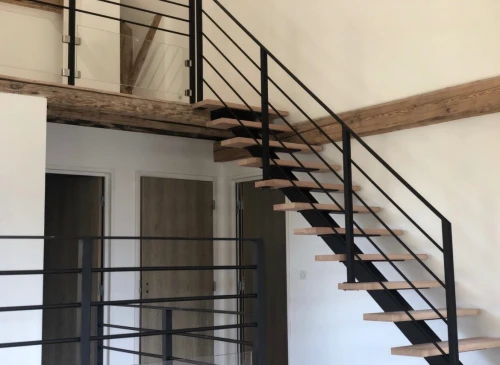 Escalier métallique