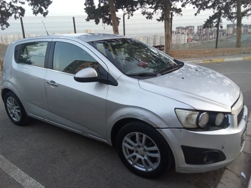 Chevrolet Sonic Hatchback 2014 Sonic Hatchback