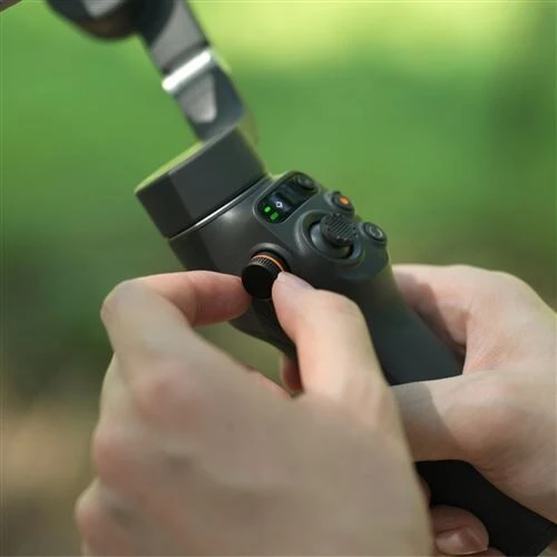 DJI OSMO MOBILE OM6 Stabilisateur pour smartphone Noir