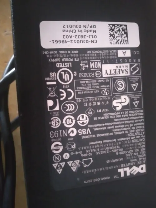 Dell Chargeur 130 Watts