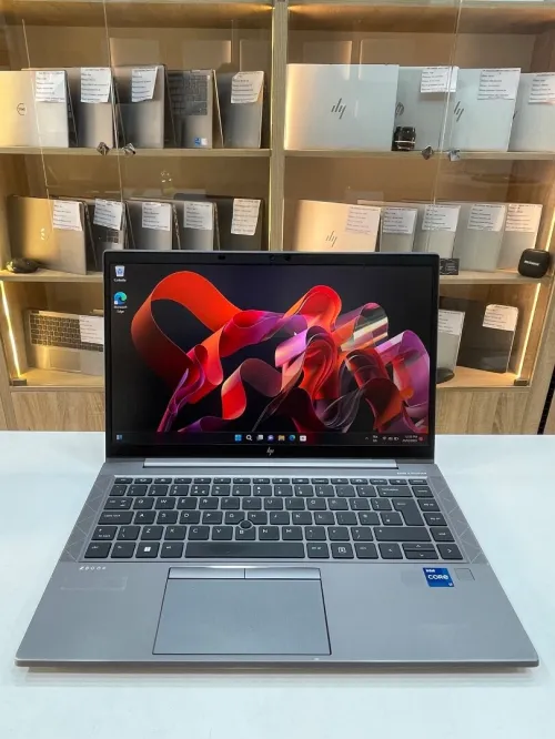 Hp Zbook Firefly G8 i7-1165G7 16gb 512gb NVIDIA GeForce RTX T500