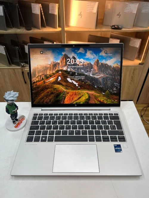 Hp elitebook 830 G10 i7-1365U 16gb ddr5 512ssd
