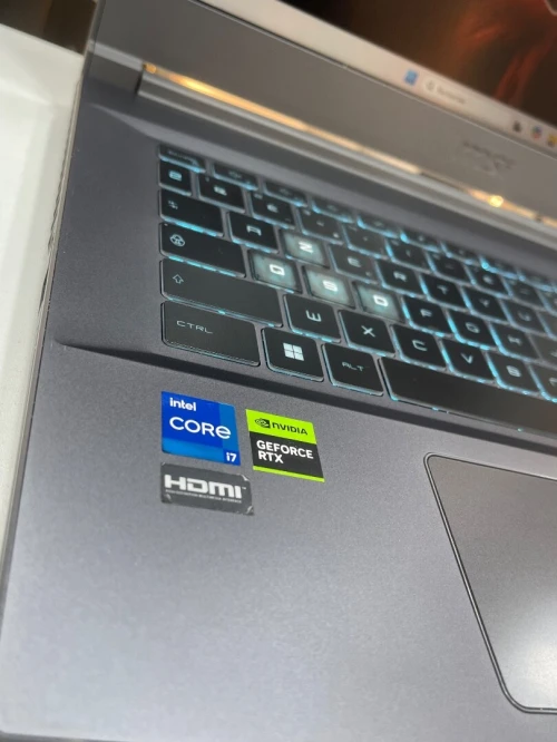 Msi Thin 15 i7-13620H 32gb 512ssd NVIDA GeForce RTX 3050 6 gb