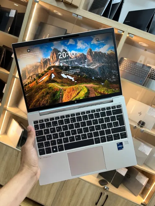 Hp elitebook 830 G10 i7-1365U 16gb ddr5 512ssd