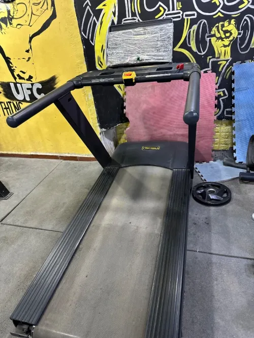 Salle musculation complète état 9,5/10