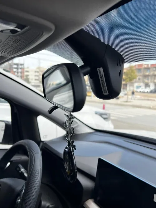 Livan X3 Pro  2025 DASHCAM