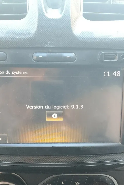 Radio de bord renault symbole logan stepwe 