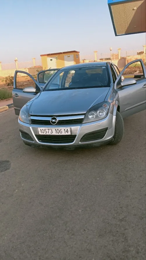 Opel Astra 2006 H