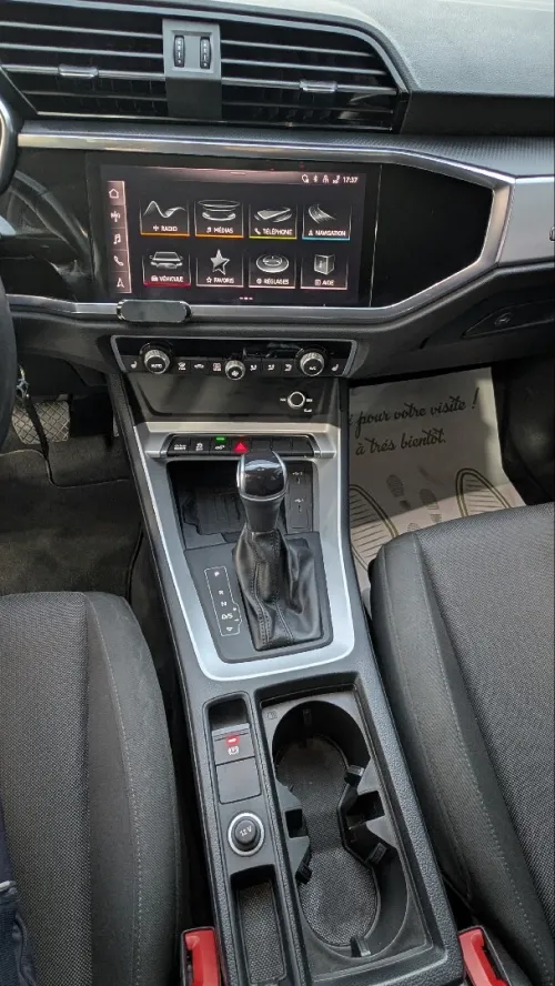 Audi Q3 2021 TFSI e - Hybrid " Électrique"
