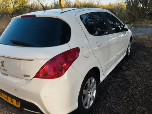 Peugeot 308 2012 allure 36