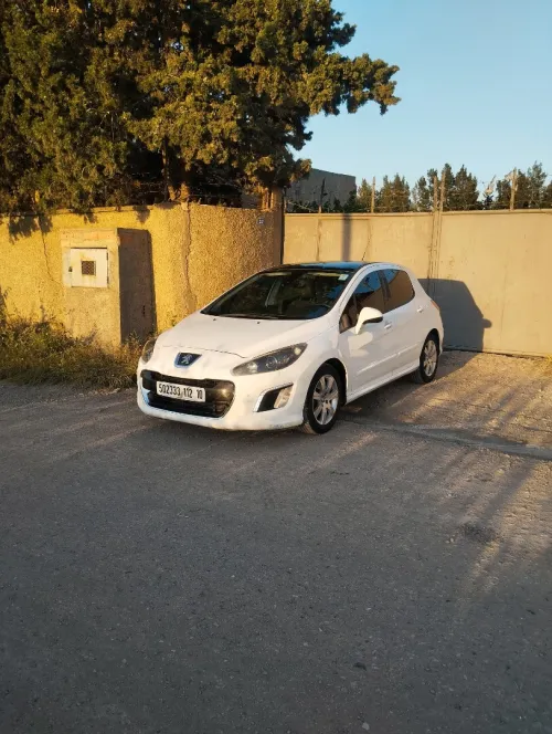 Peugeot 308 2012 allure 89