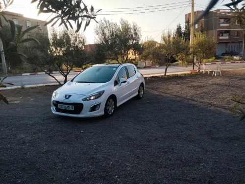 Peugeot 308 2012 allure 90