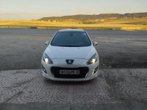 Peugeot 308 2012 allure 52
