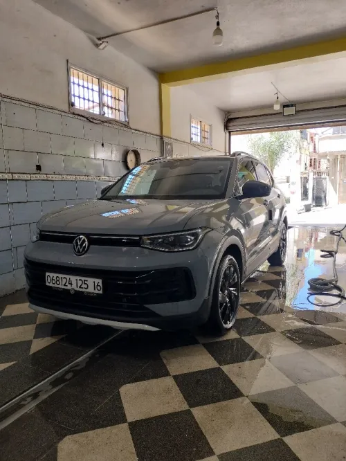 Volkswagen Tahru 2025 XR