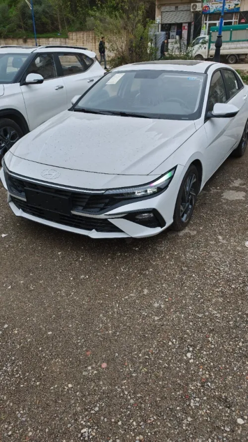 Hyundai Elantra 2025 La toute
