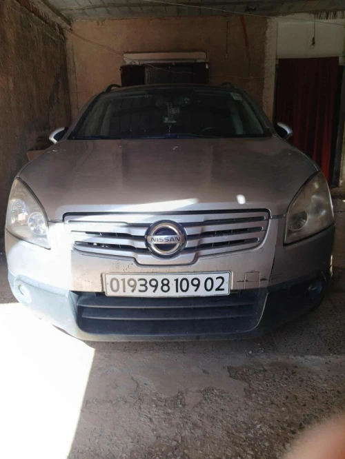 Nissan Quachquai+2 2009 