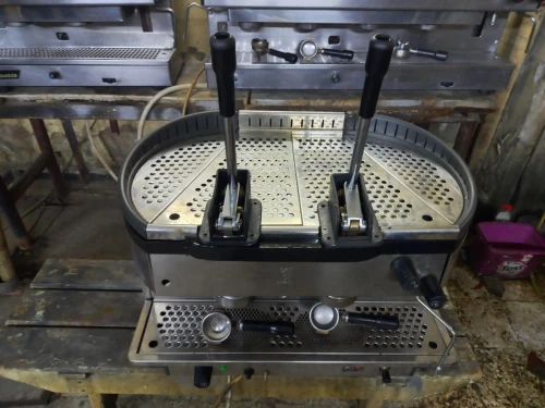 Machine à café Bizira modifié à conti 2 bra