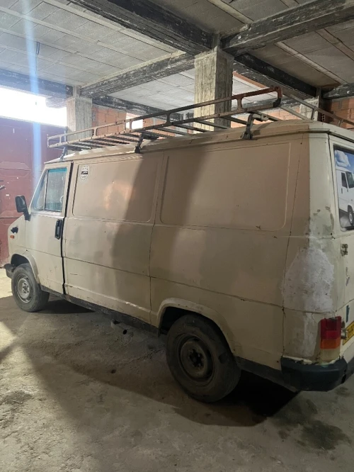 Peugeot J5 1983