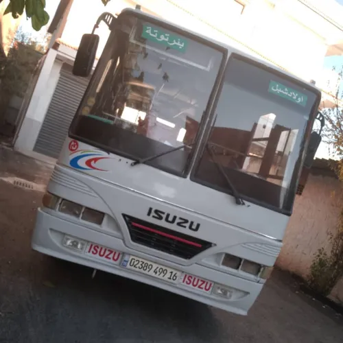 Isuzu bus 1999