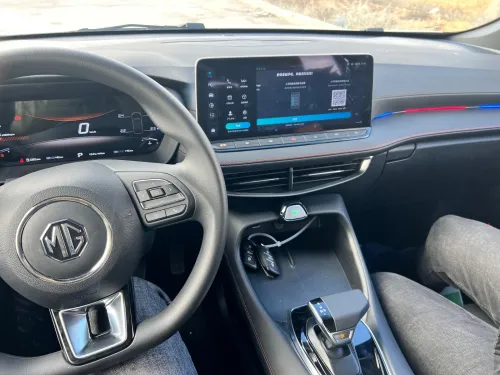 MG 5 2025 Luxury