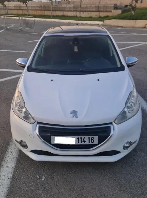 Peugeot 208 2014 Allure