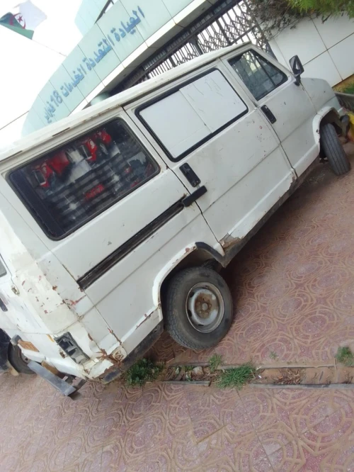 Peugeot J5 1990 