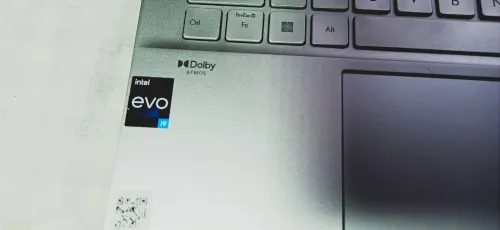 Laptop ZenBook i9 13 em generation
