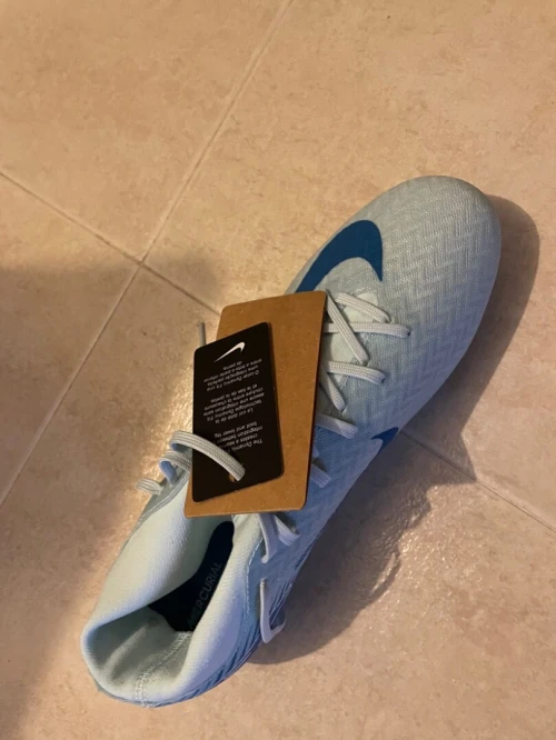 Souliers a vendre