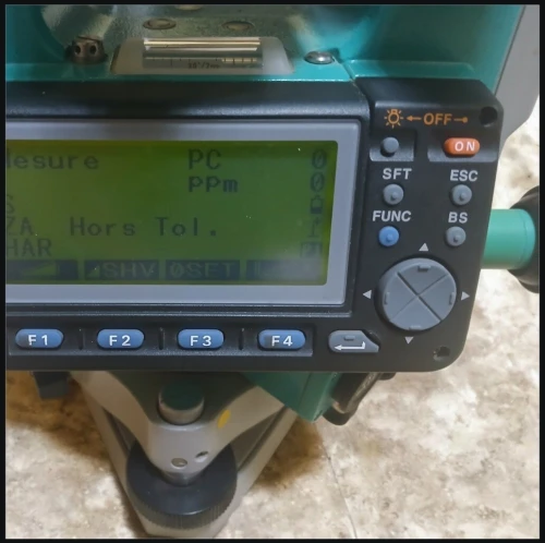 جهاز الرفع الطبوغرافي  sokkia 510