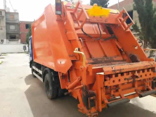CAMION BENNE TASSEUSE Suzuki 