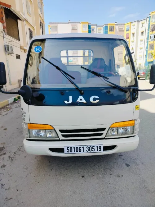 JAC 1025 2005