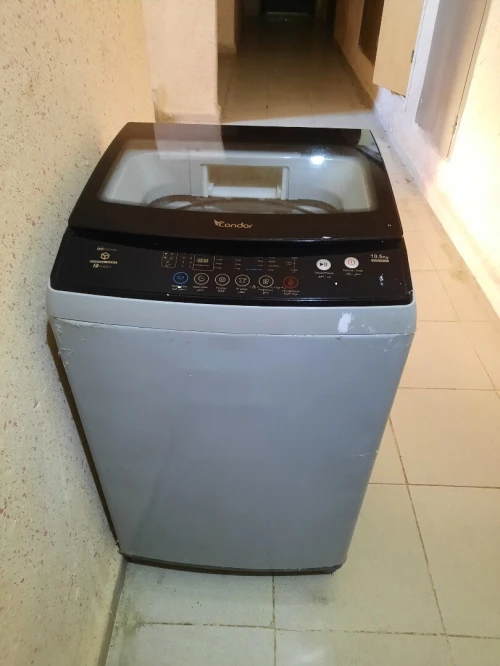 Deux machines à laver