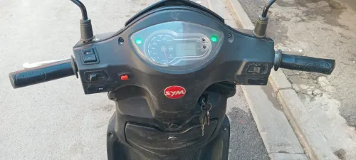 Sym Jet4 