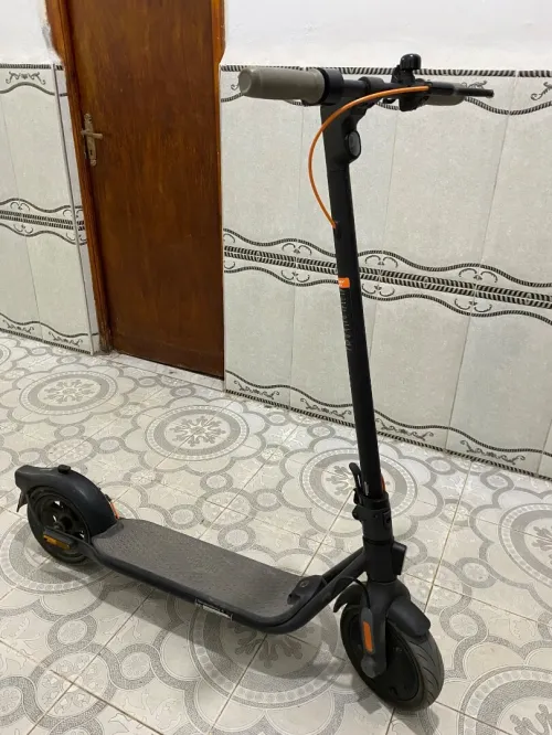 Trottinette électrique nenbot f2
